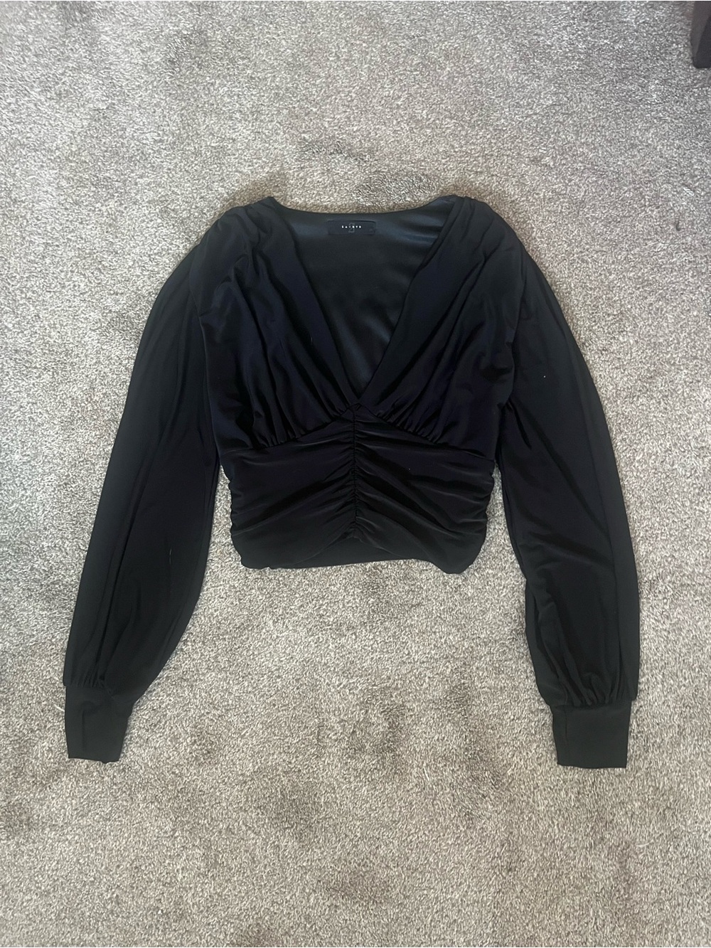 Black Ruched V-Neck Top - Picture 2 of 3